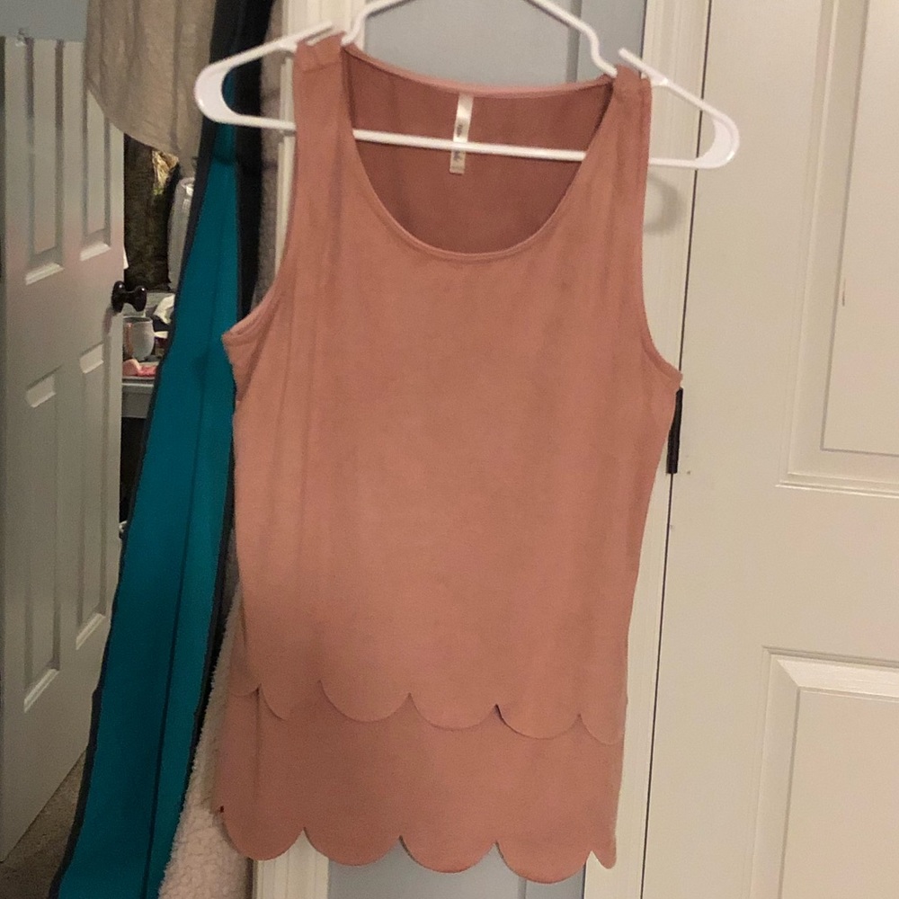Suede Pink Scallop Tank